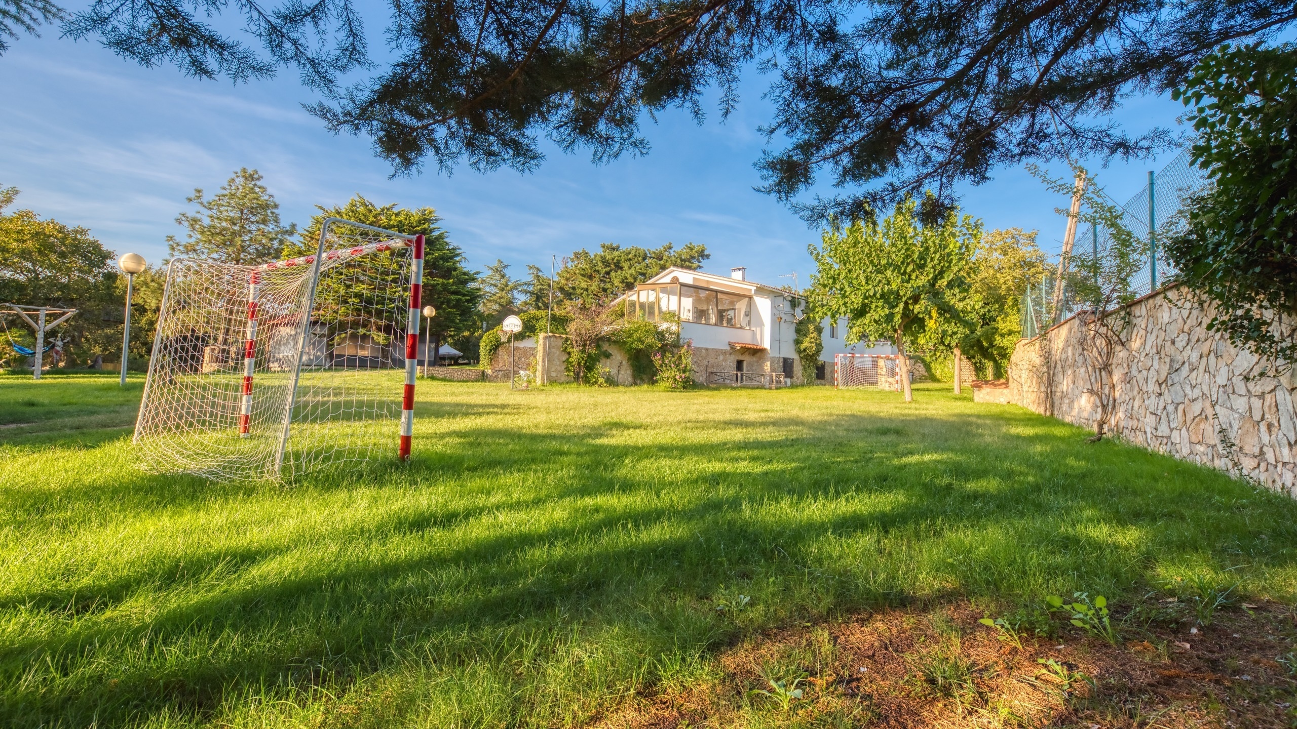 Ferienhäuser Costa Brava Countryside Spanien - Villa Can Bernardi - Spielplatz