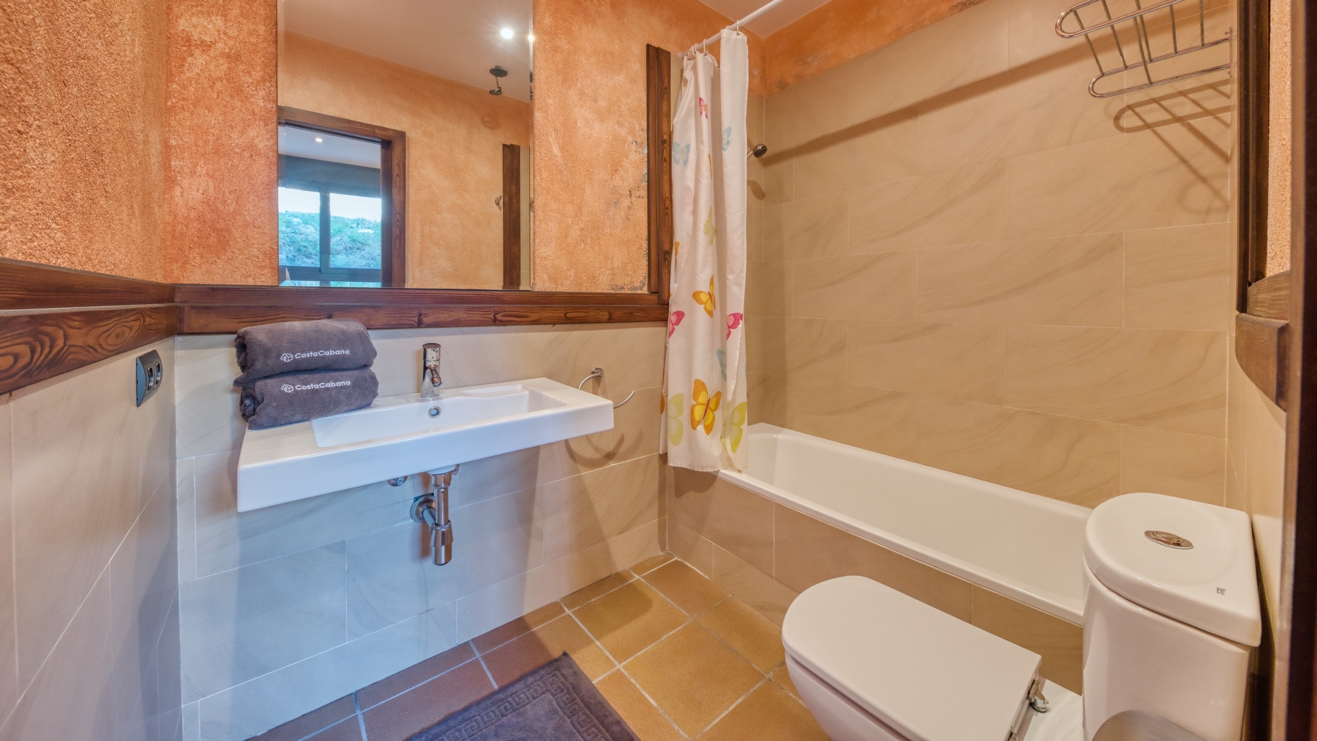 Ferienhäuser Costa Brava Countryside Spanien - Villa Can Bernardi - En-suite Badezimmer